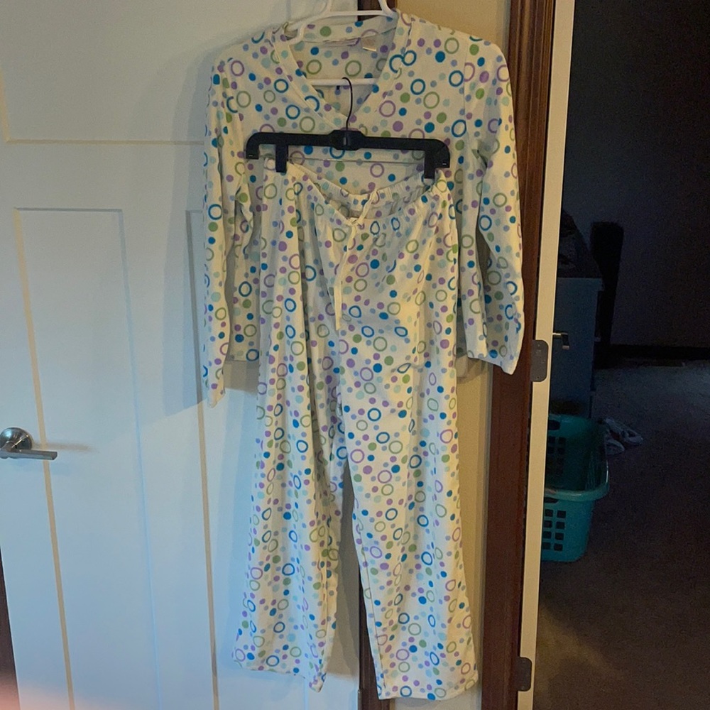 Intimate Essentials Fleece PJ Set